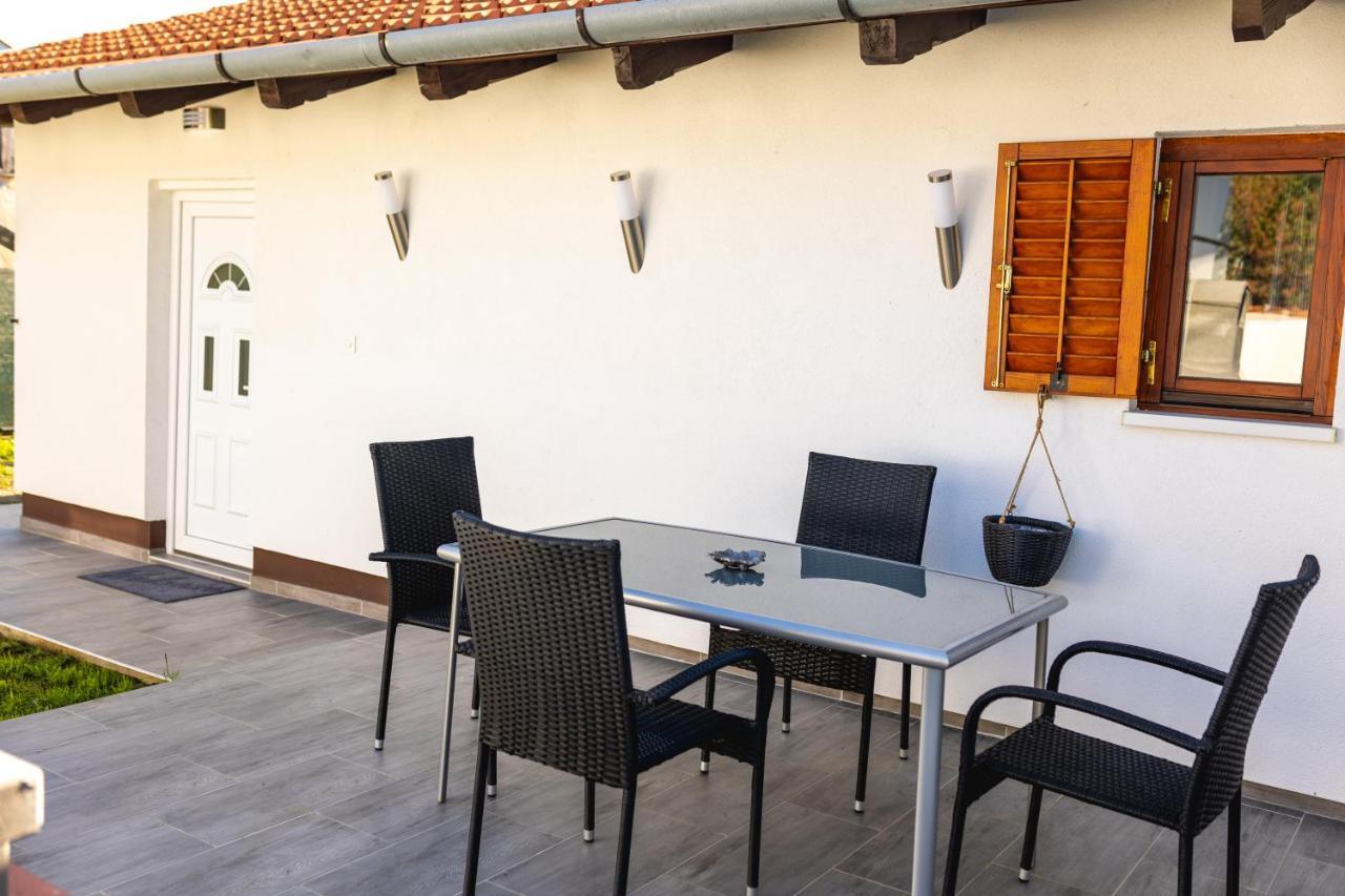 Studio Apartman Planb, Self Check In Osijek Exterior foto