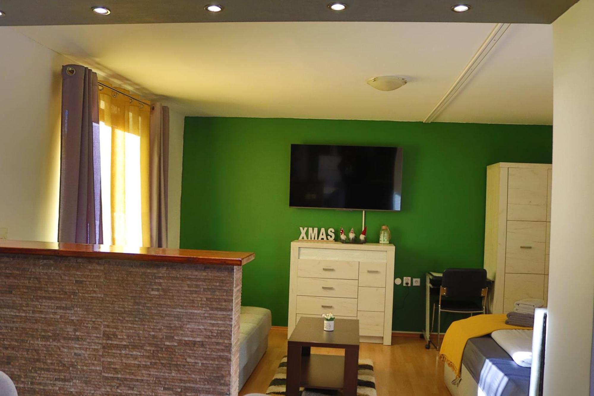 Studio Apartman Planb, Self Check In Osijek Exterior foto